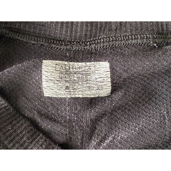 Bundle Lululemon Embodiment Tank Top and Athleta cycling jersey - Picture 4 of 13